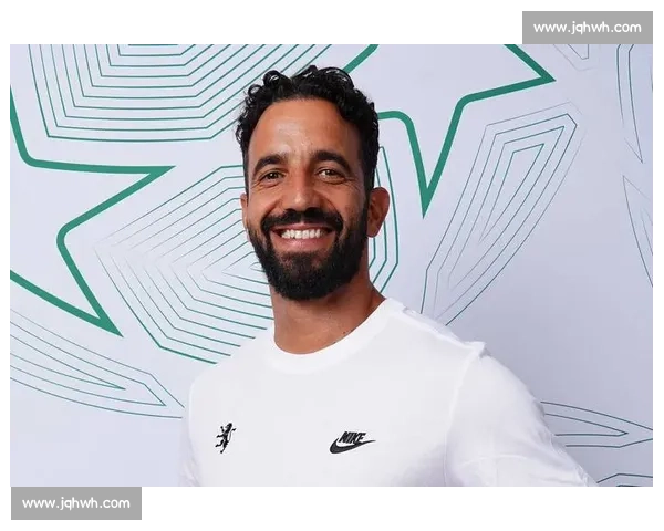 先租后签!曼联盯上多特失意新星,阿莫林:他适配我的体系 先租后签!曼联盯上多特失意新星,阿莫林:他适配我的体系